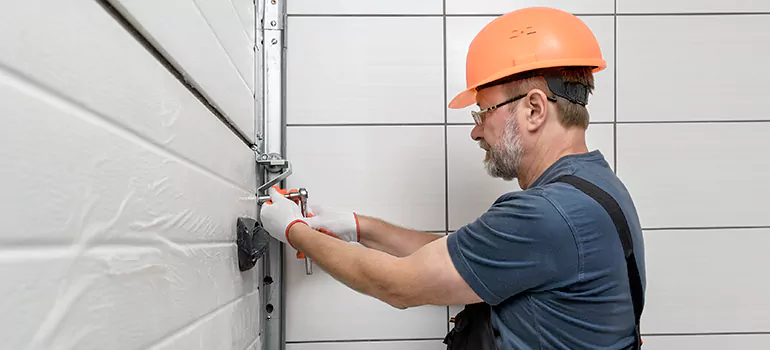 Commercial Garage Door Repair in Oviedo, FL