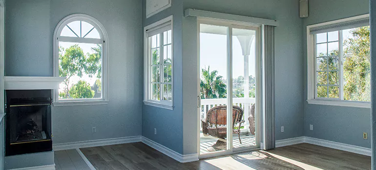 Glass Door Repair in Oviedo, FL
