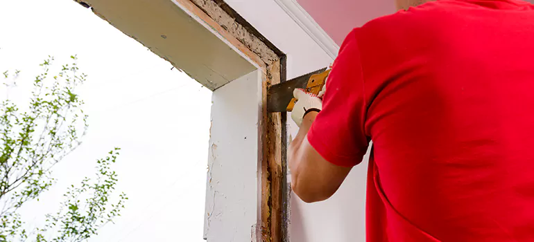 Residential Accordion Door Repair in Oviedo, FL